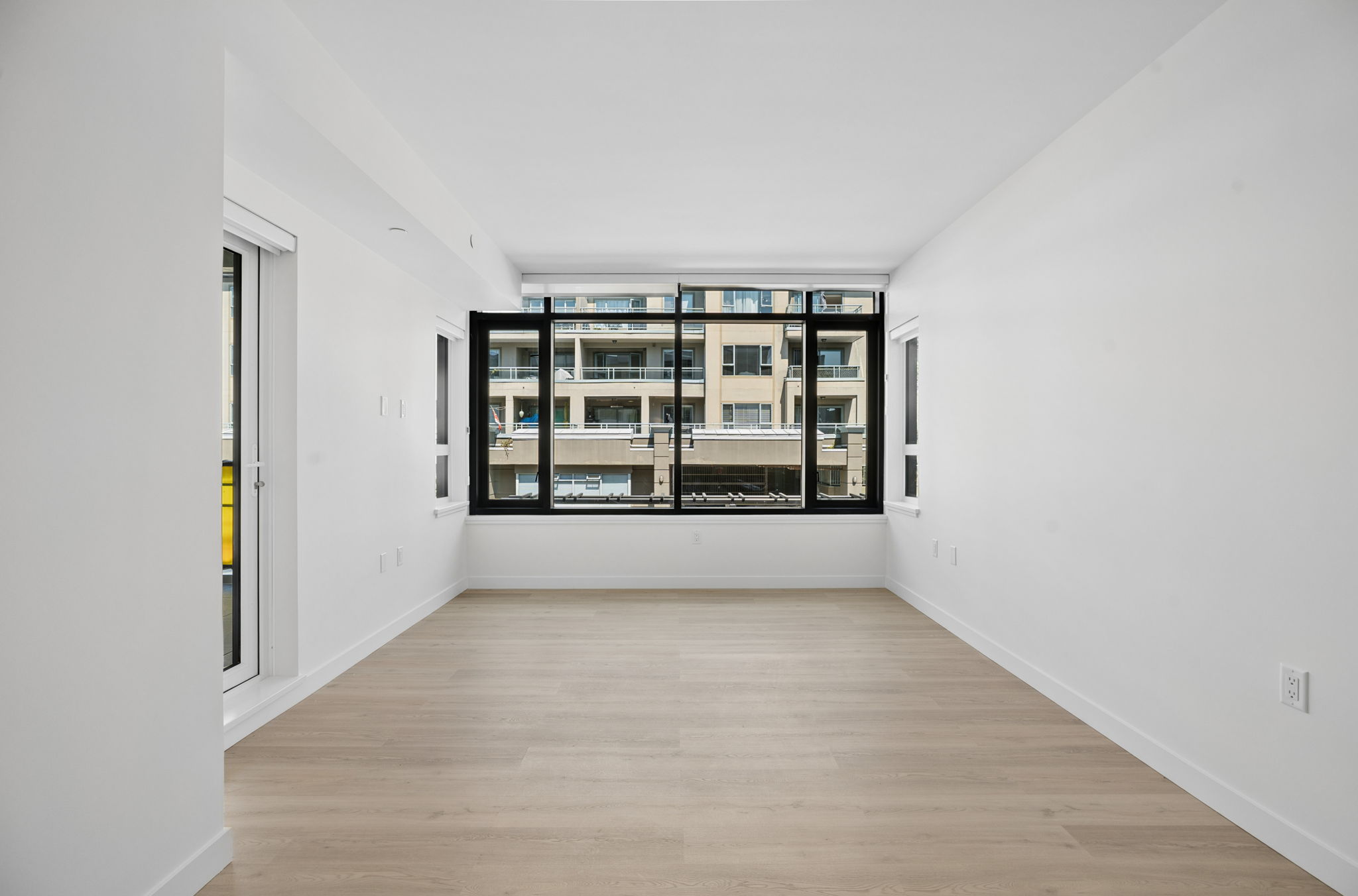 Home 202 photo 8