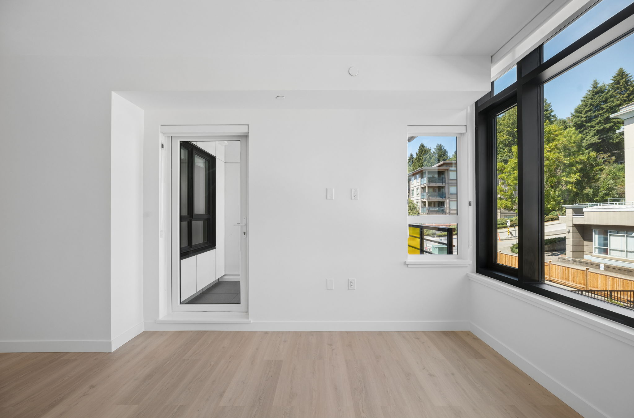 Home 202 photo 9