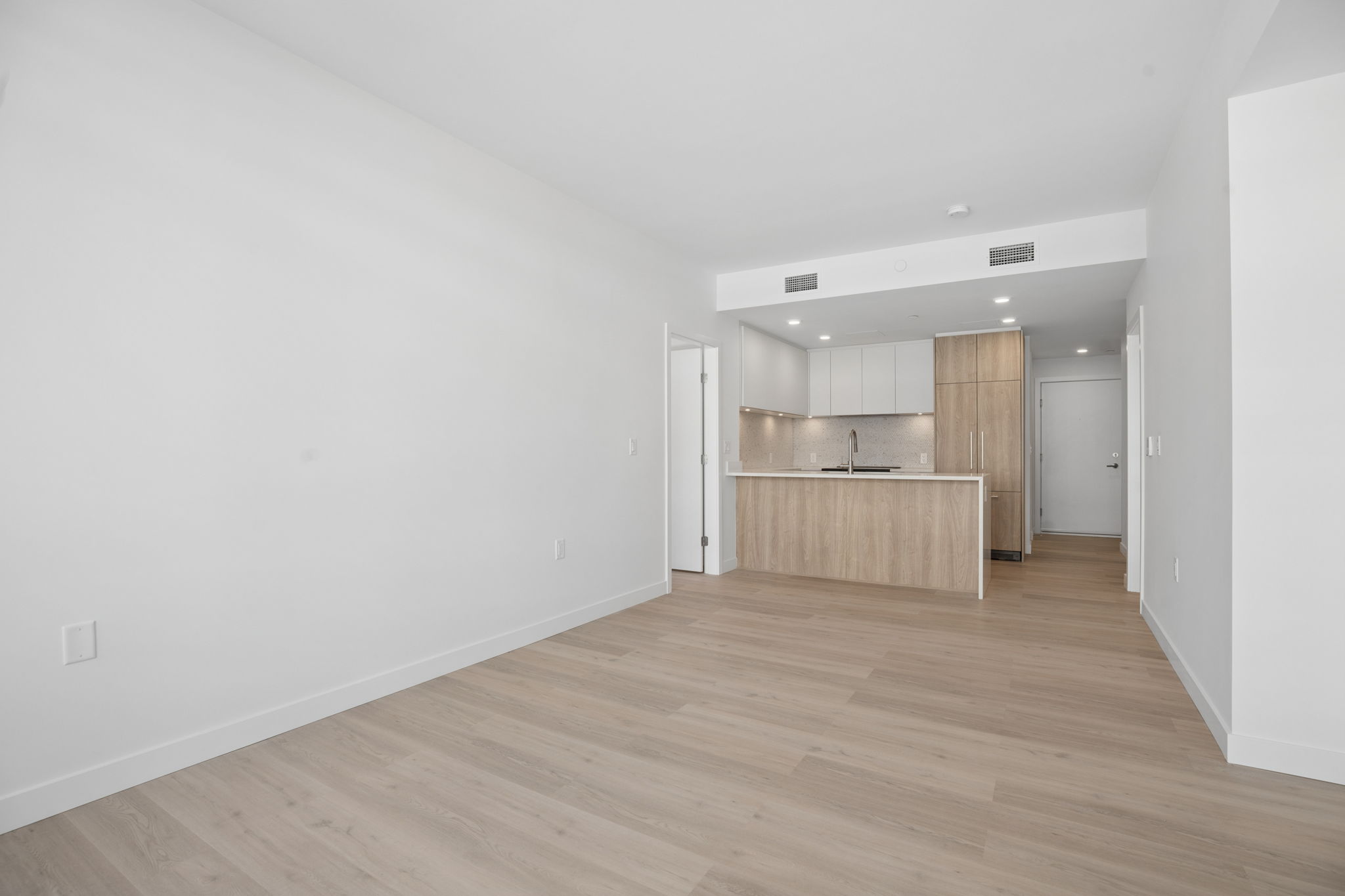 Home 202 photo 14