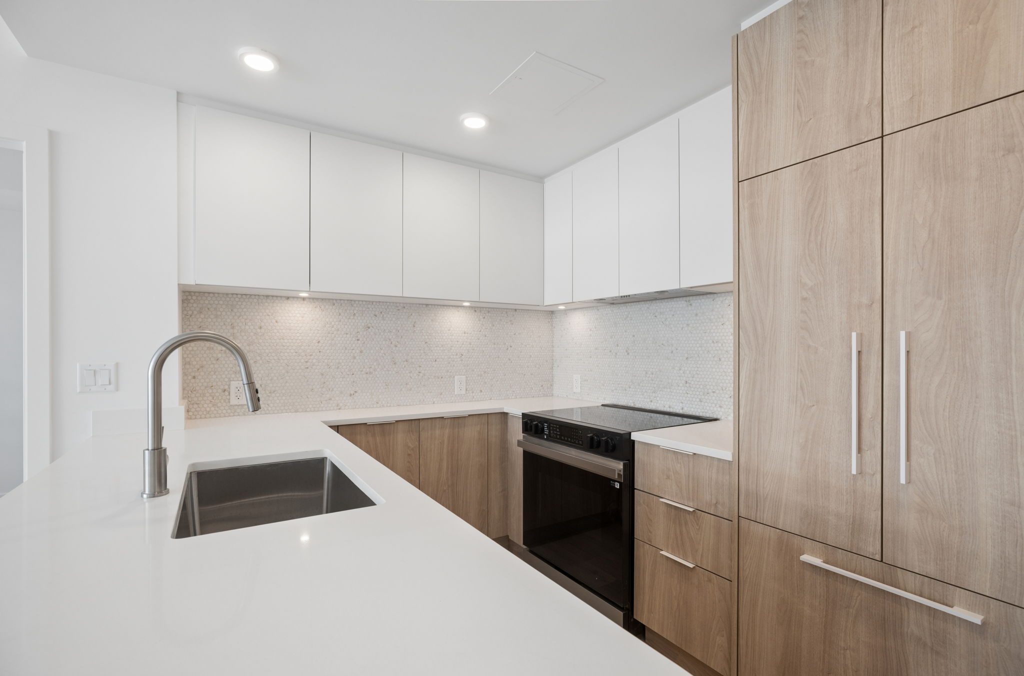 Home 202 photo 17