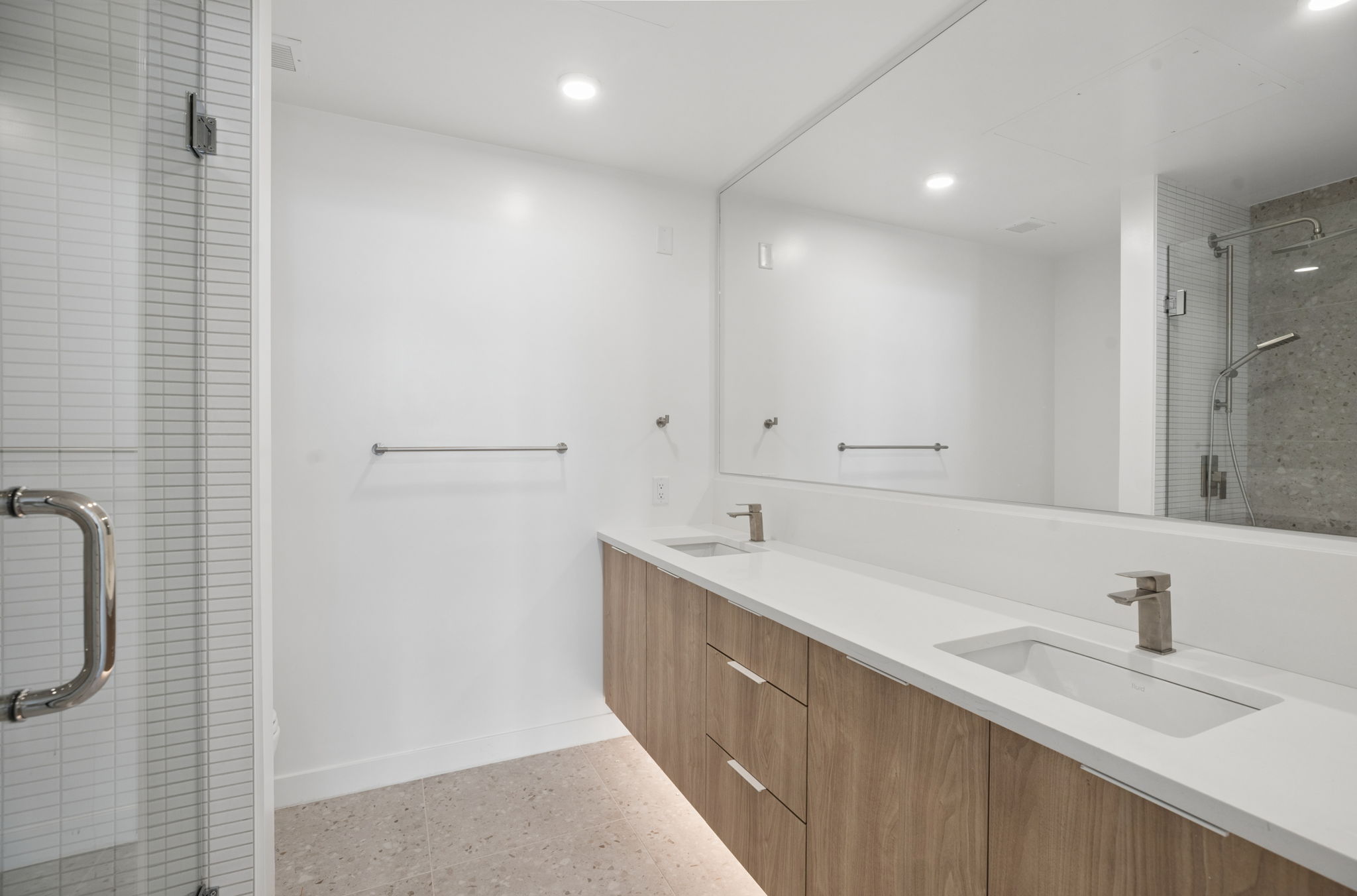 Home 202 photo 23