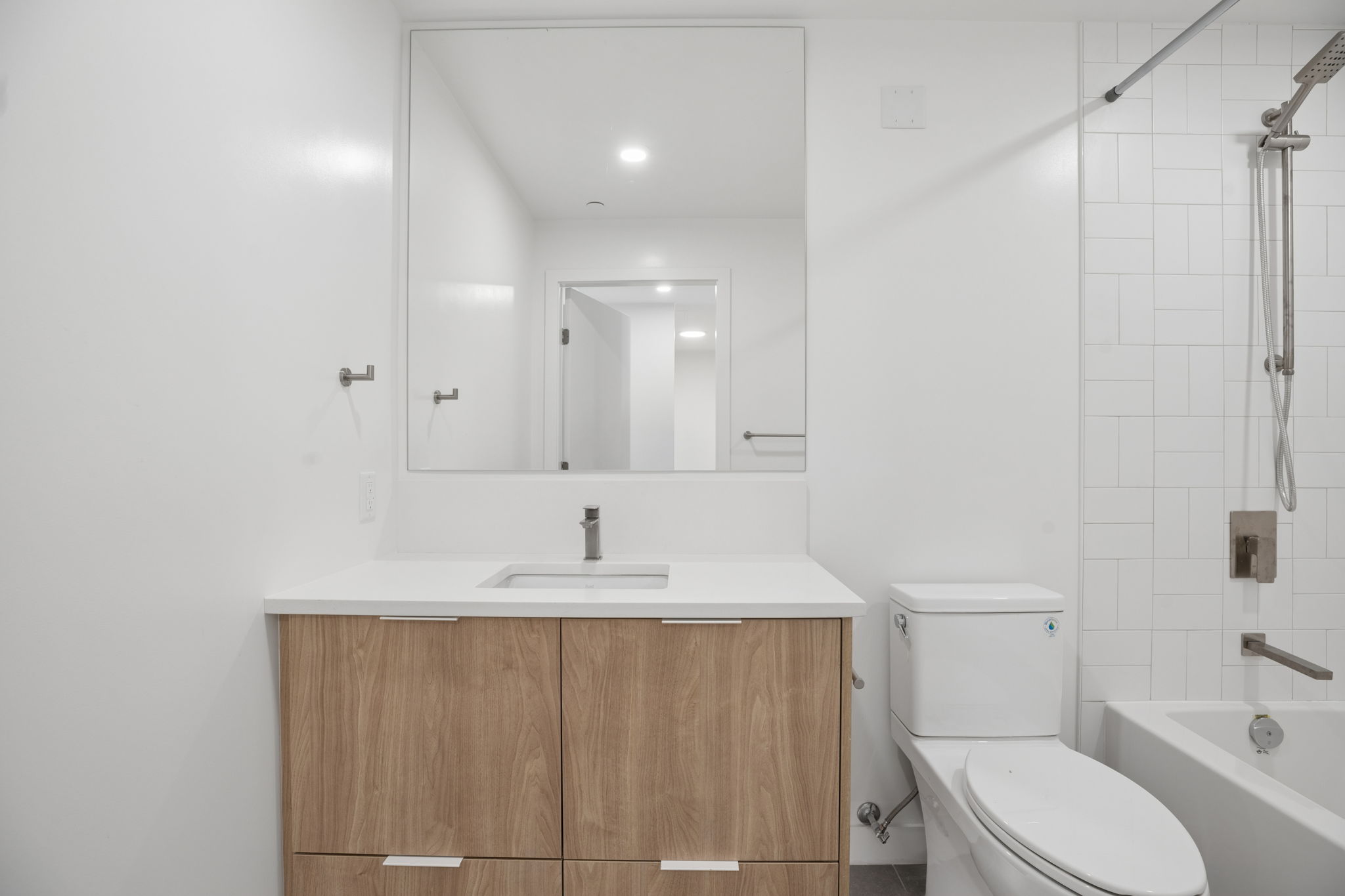 Home 202 photo 28