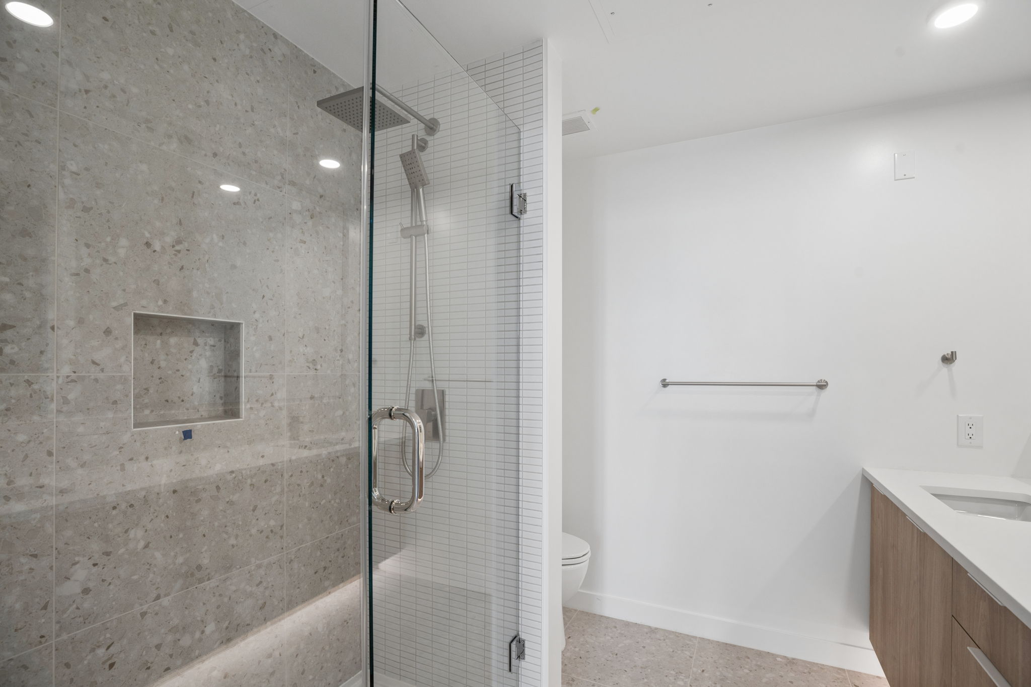 Home 203 photo 27