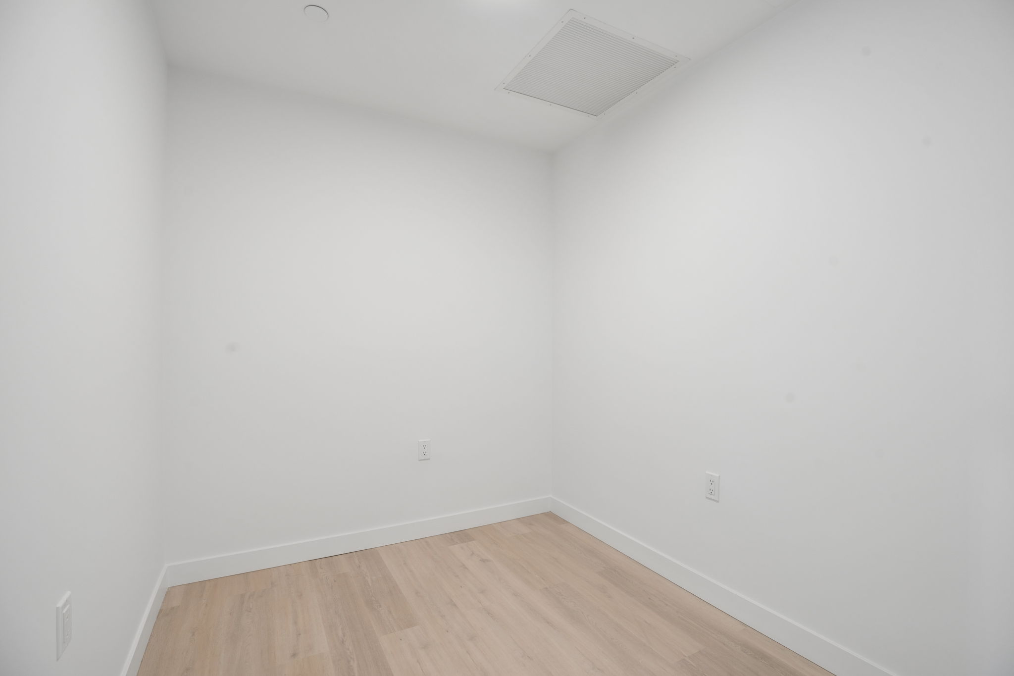 Home 205 photo 28