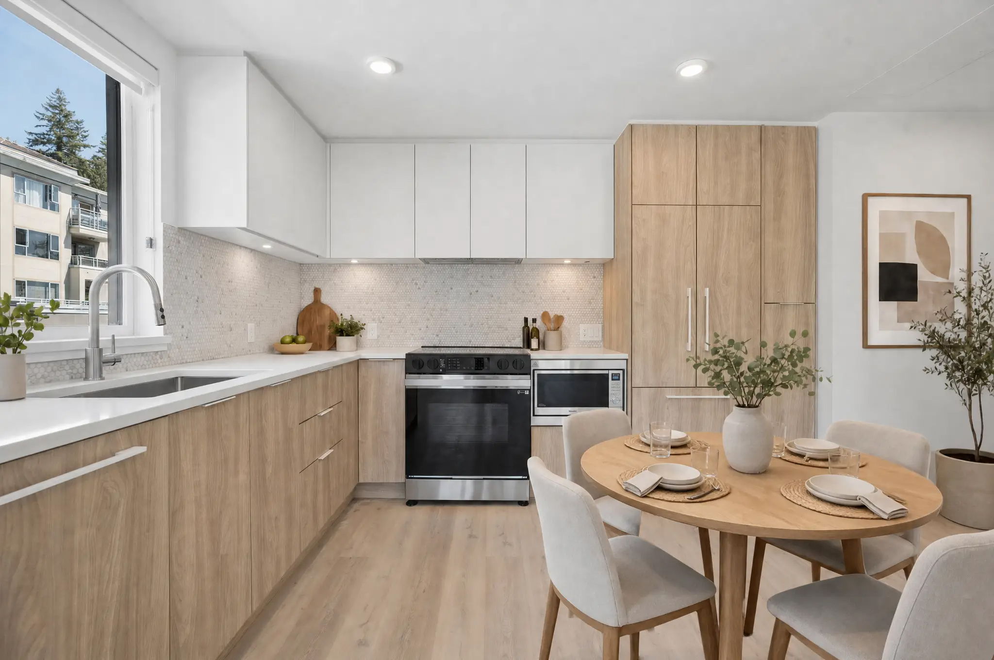 Home 211 photo 2