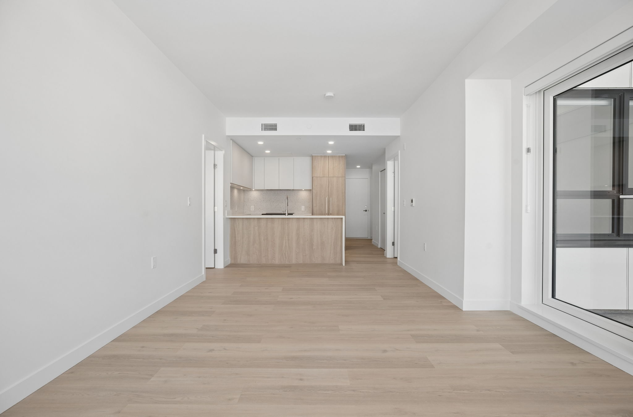 Home 302 photo 13