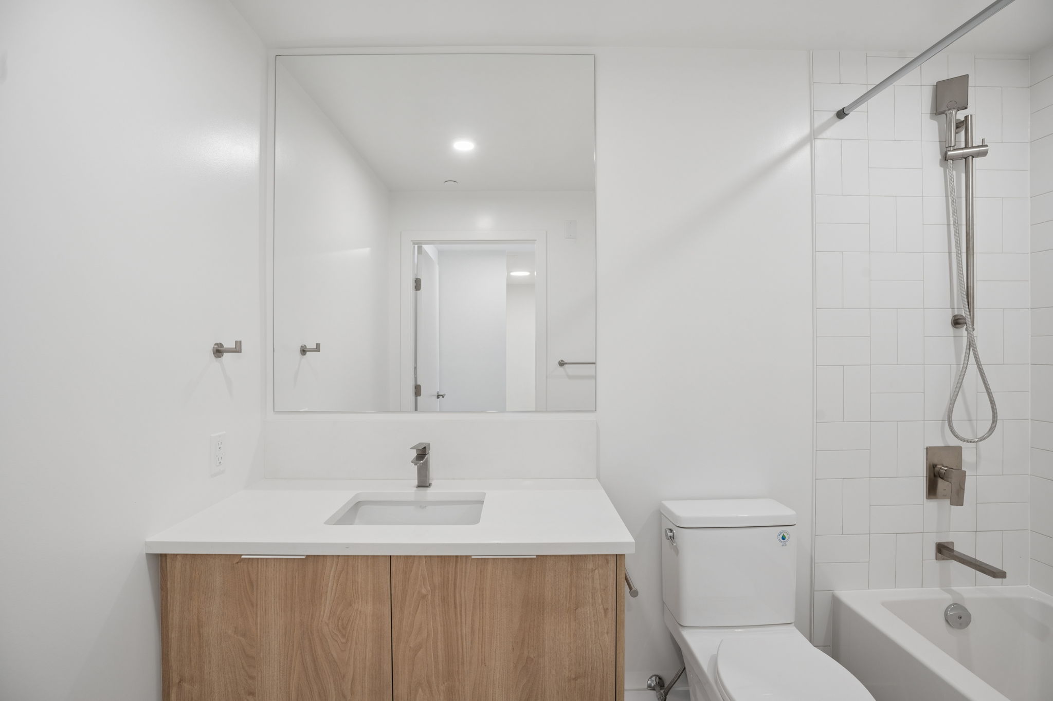 Home 302 photo 29