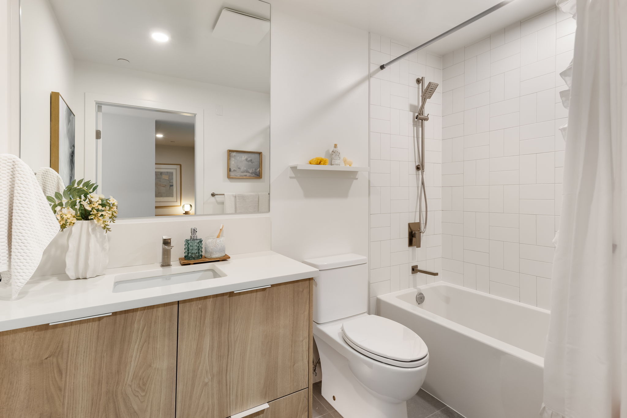 Home 303 photo 33