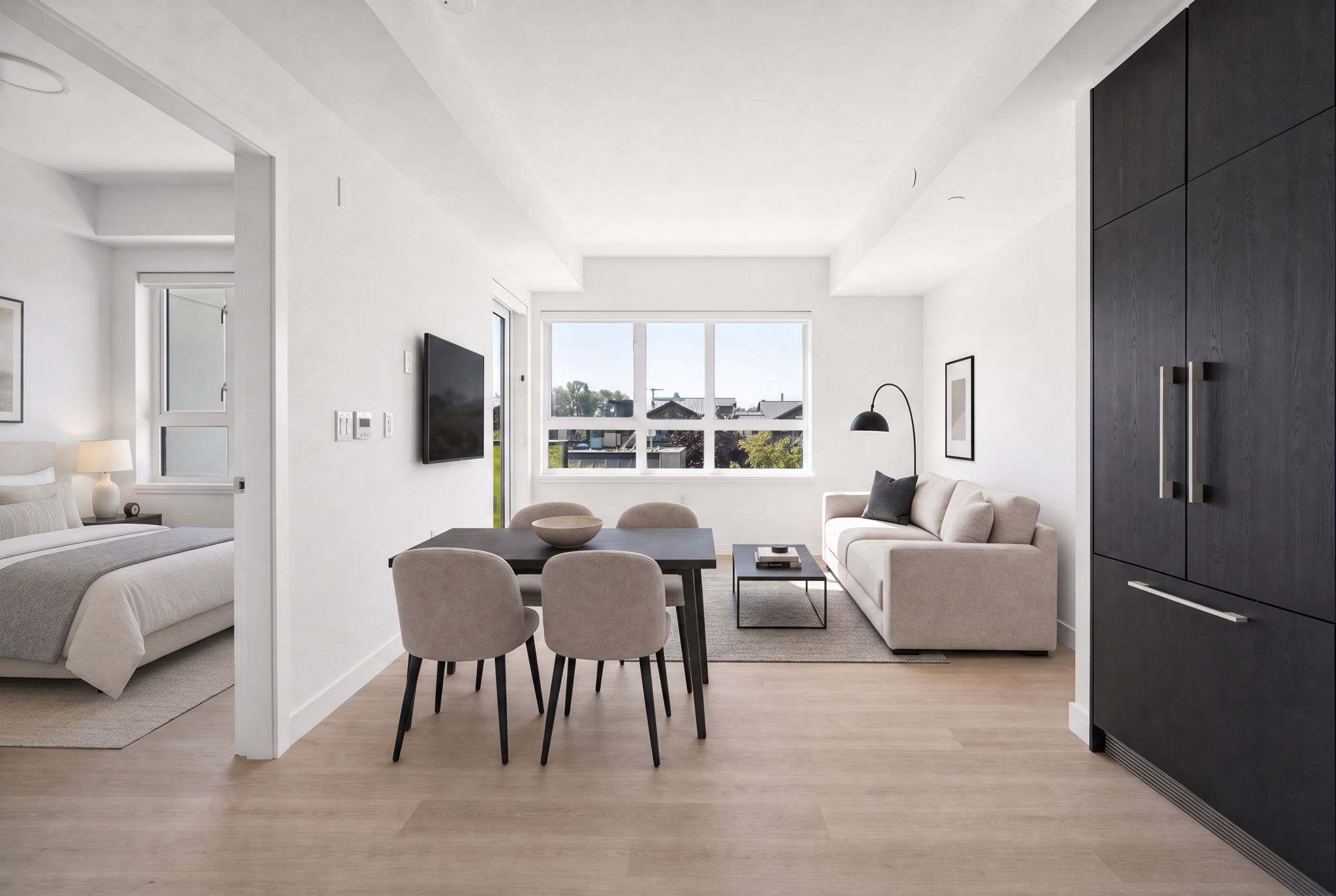 Home 304 photo 1
