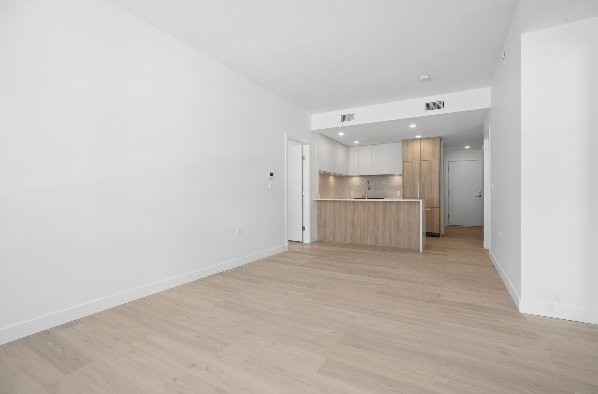 Home 402 photo 15
