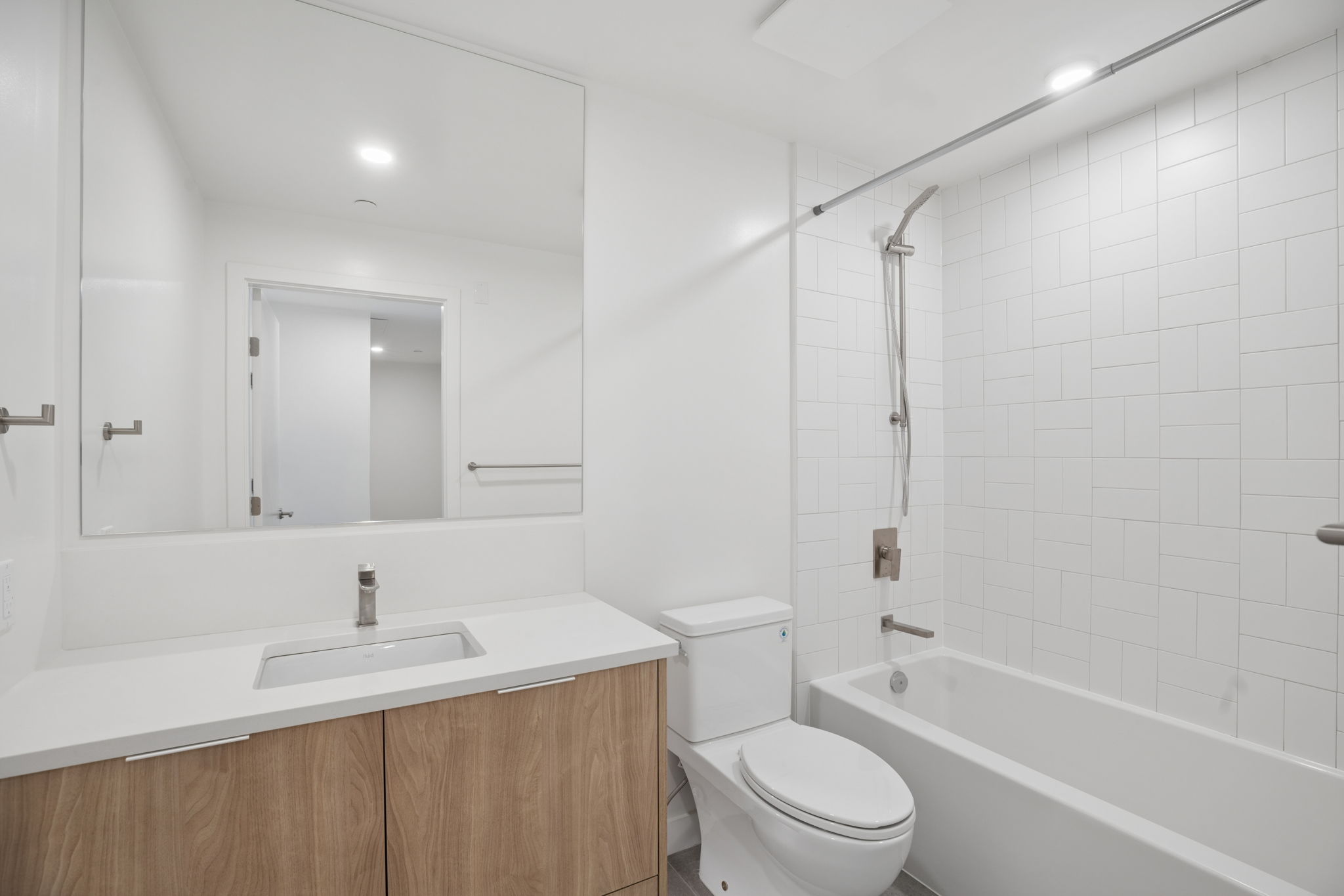 Home 402 photo 30