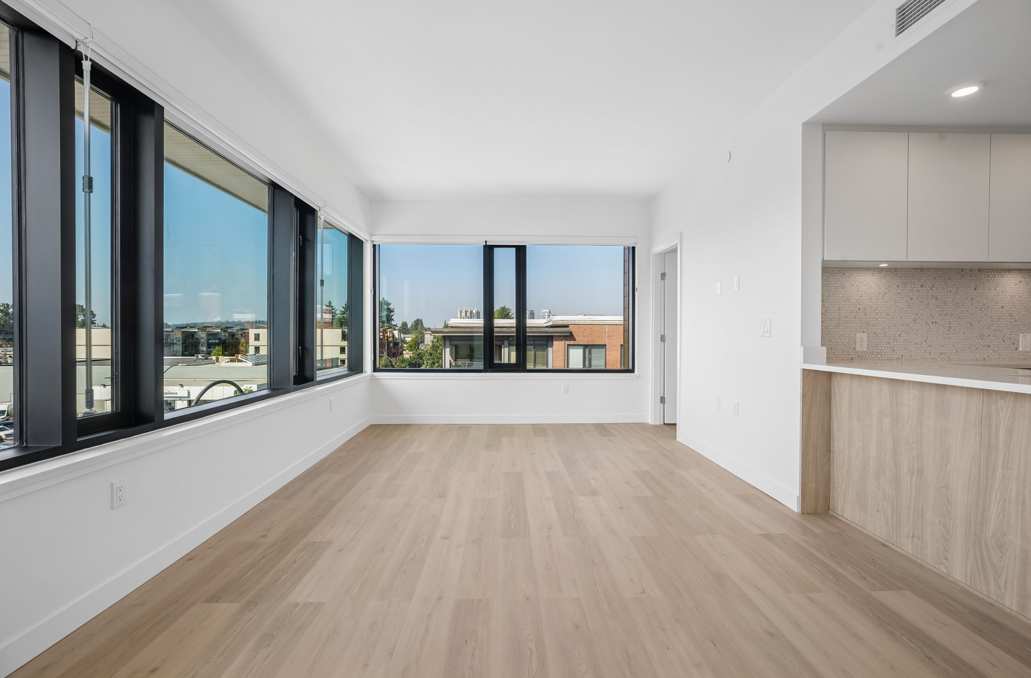 Home 409 photo 9