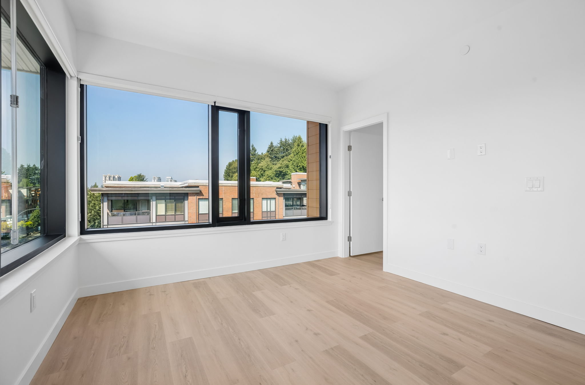 Home 409 photo 10