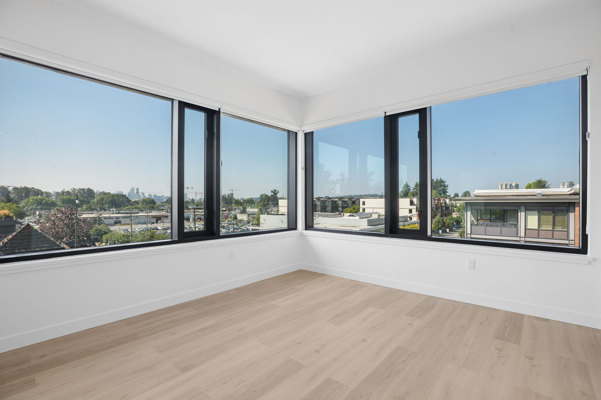 Home 409 photo 11