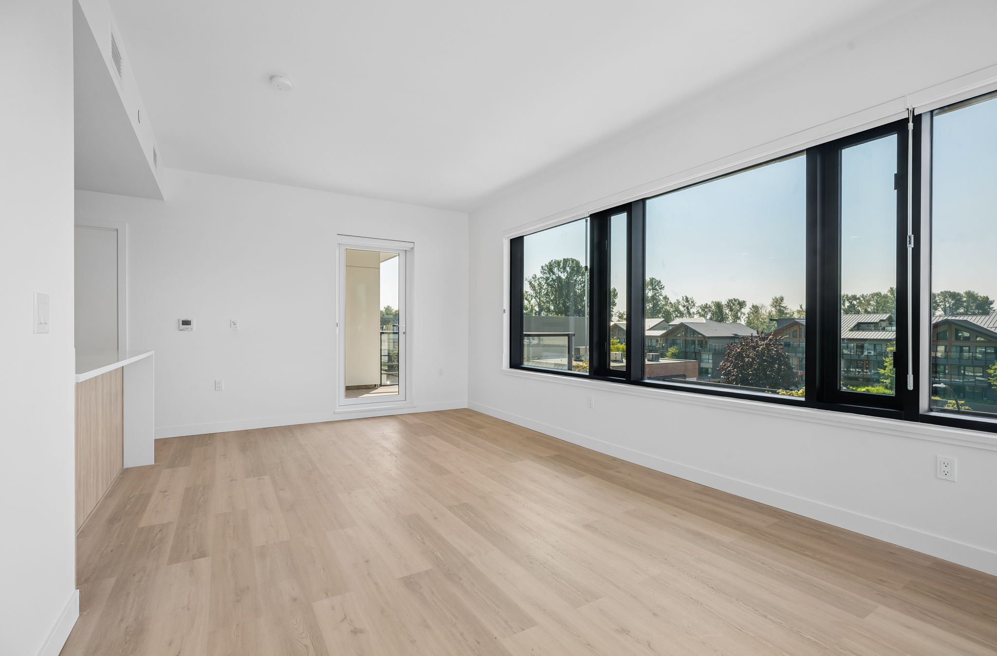 Home 409 photo 13