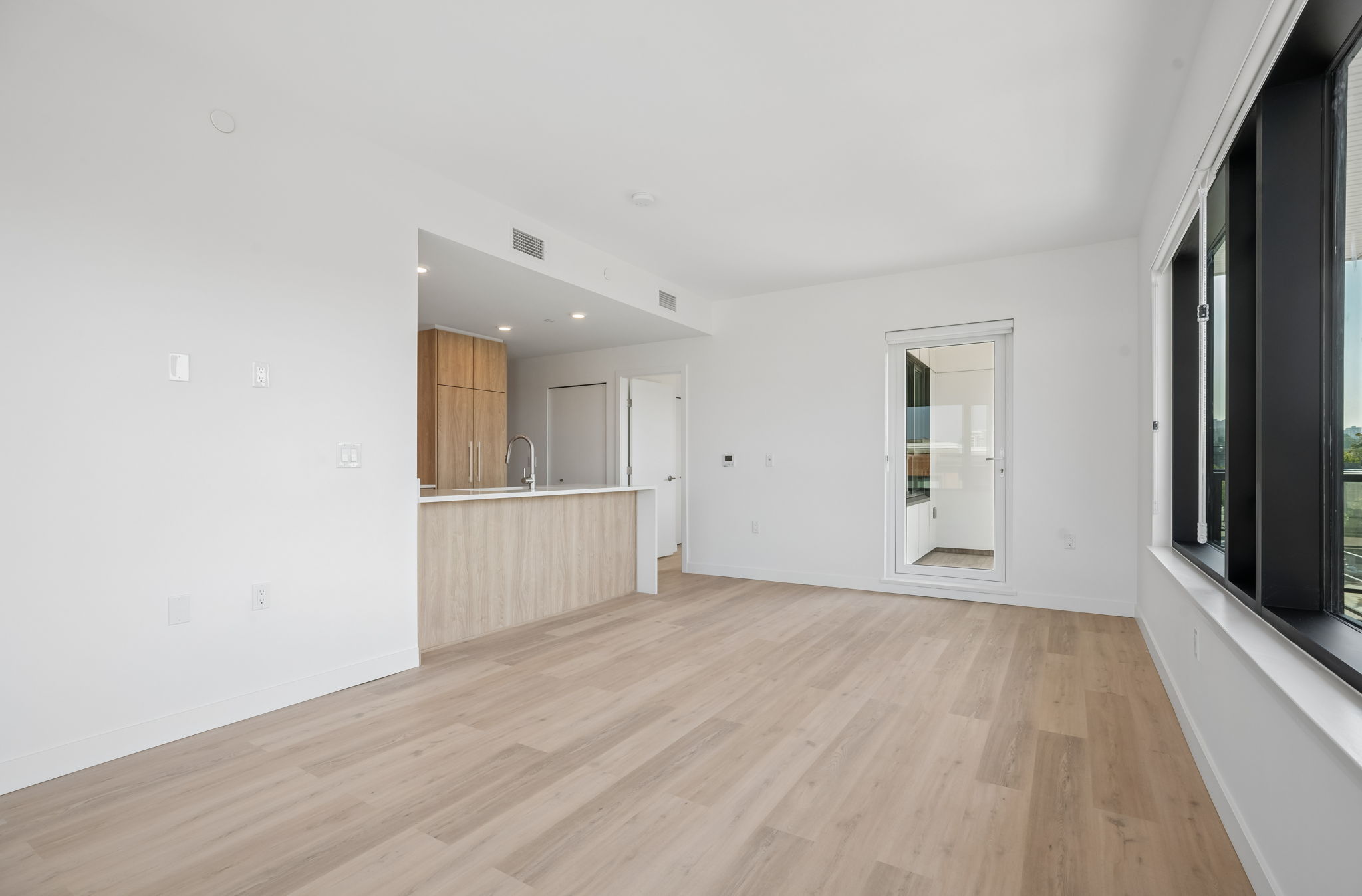 Home 409 photo 15