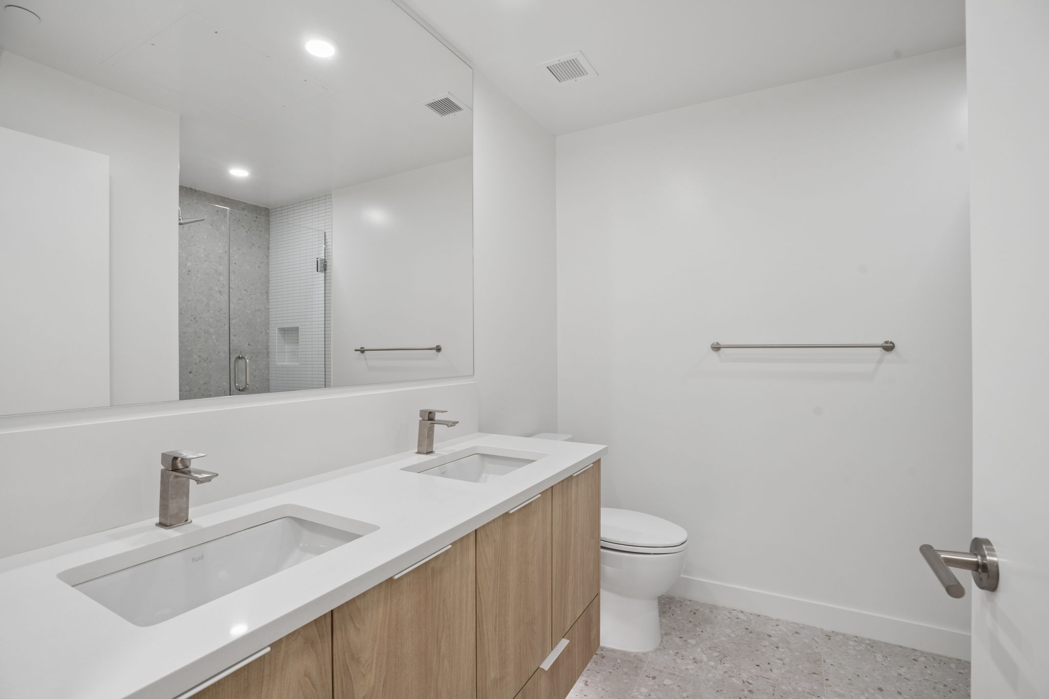 Home 409 photo 26